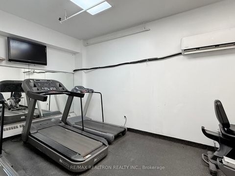 Photo 36 at 312 - 150 Leeward Glenway, Flemingdon Park, Toronto