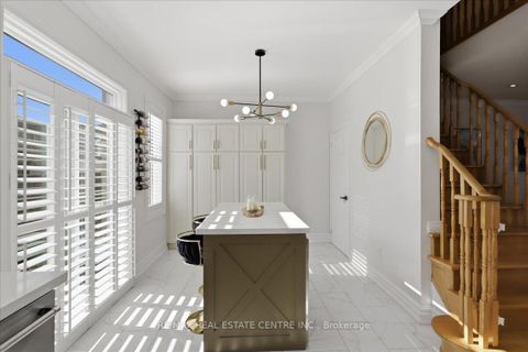 Photo 11 at 83 Limeridge Street, Bayview Wellington, Aurora