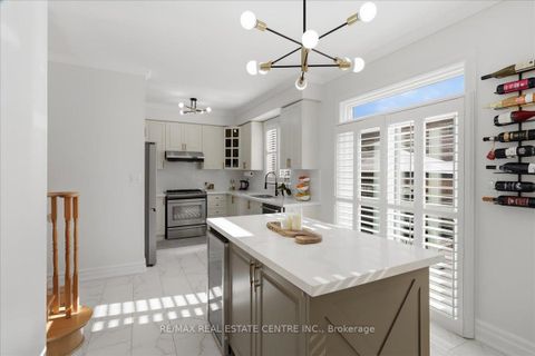 Photo 12 at 83 Limeridge Street, Bayview Wellington, Aurora