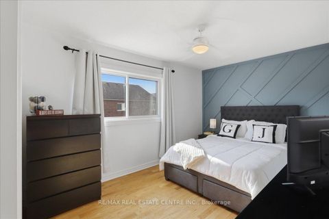 Photo 14 at 83 Limeridge Street, Bayview Wellington, Aurora