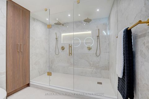 Photo 32 at 608 - 1 Clark Avenue W, Yorkhill, Vaughan