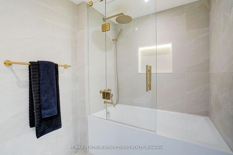Photo 38 at 608 - 1 Clark Avenue W, Yorkhill, Vaughan
