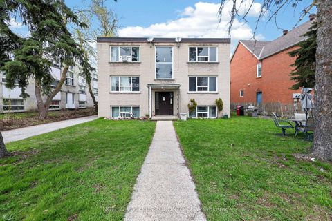 Photo 1 at 151 Cumberland Street, Allandale, Barrie
