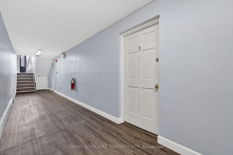 Photo 2 at 151 Cumberland Street, Allandale, Barrie