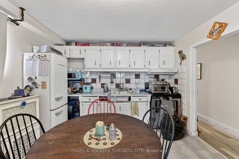 Photo 8 at 151 Cumberland Street, Allandale, Barrie