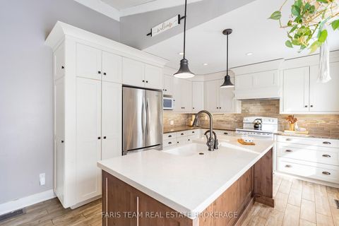 Photo 5 at 2263 25th Side Road, Alcona, Innisfil