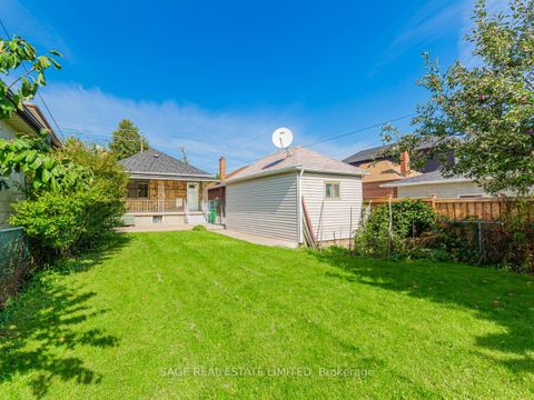 Photo 37 at 521 Glen Park Avenue, Glen Park, Toronto