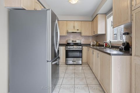 Photo 6 at 1338 Vincent Crescent, Alcona, Innisfil
