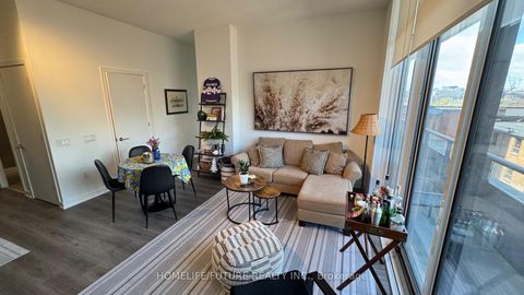 Photo 3 at 610 - 9 Tecumseth Street, Niagara, Toronto