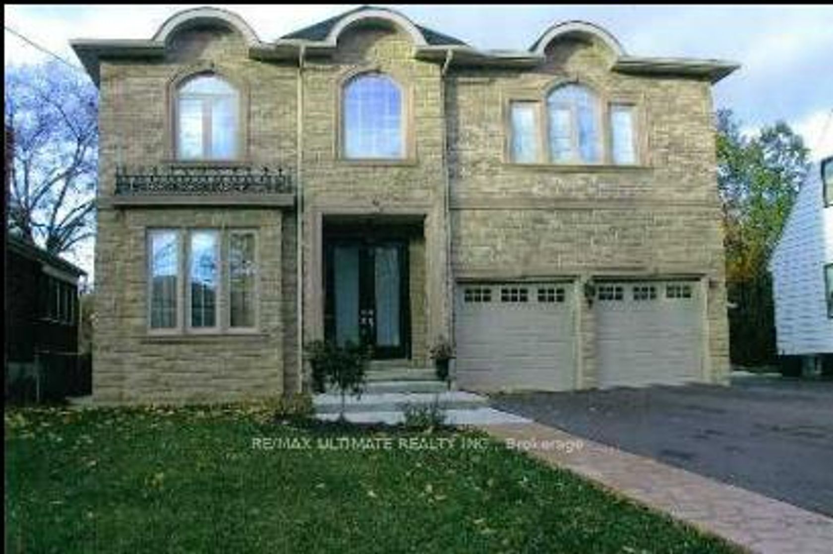 38 Wilmar Road, City Centre West, Toronto photo number 2