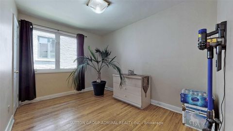 Photo 15 at 182 Reiner Road, Clanton Park, Toronto