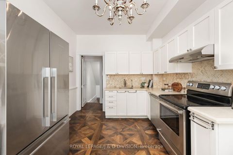 Photo 13 at 477 Roxton Road, Little Italy, Toronto
