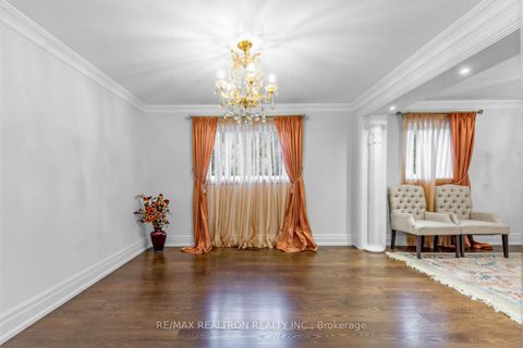 Photo 14 at 44 Pineway Boulevard, Steeles, Toronto