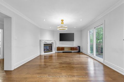 Photo 18 at 44 Pineway Boulevard, Steeles, Toronto