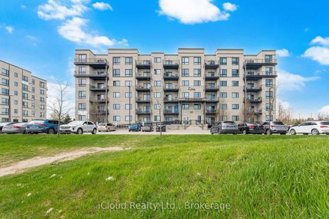 Photo 4 at 208 - 295 Cundles Road E, Alliance, Barrie