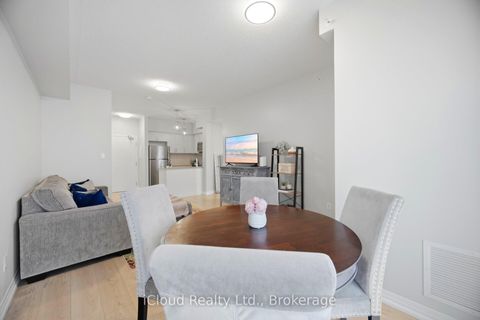 Photo 20 at 208 - 295 Cundles Road E, Alliance, Barrie