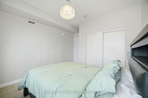 Photo 24 at 208 - 295 Cundles Road E, Alliance, Barrie