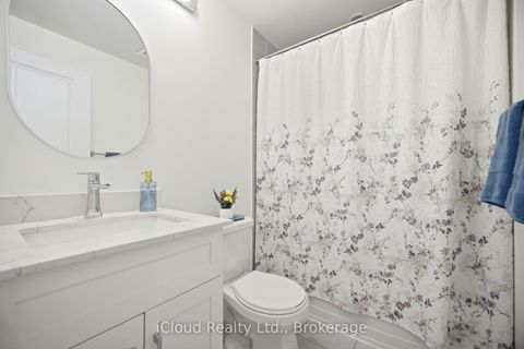 Photo 27 at 208 - 295 Cundles Road E, Alliance, Barrie
