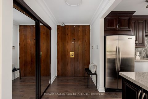 Photo 3 at 307 - 447 Walmer Road, Forest Hill South, Toronto