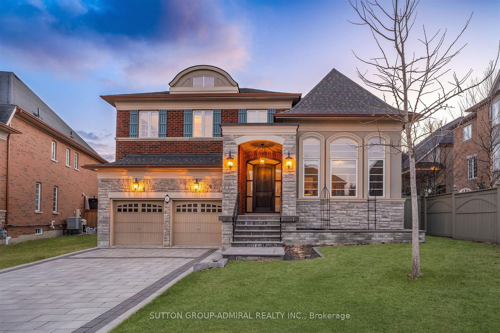8 Chapel Gully Trail, Nobleton, King photo 1