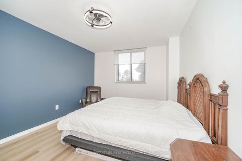 Photo 19 at 110 - 5 San Romano Way, Black Creek, Toronto
