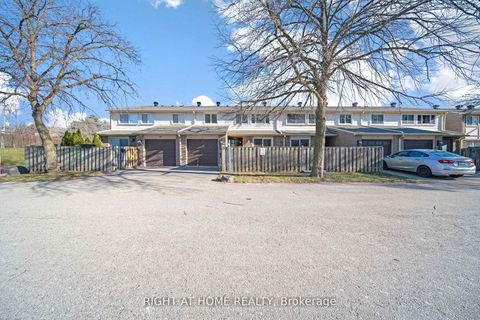 Photo 0 at 12 Lace Fernway Way W, Don Valley Village, Toronto