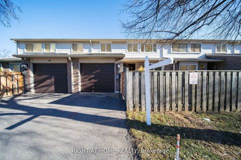 Photo 1 at 12 Lace Fernway Way W, Don Valley Village, Toronto