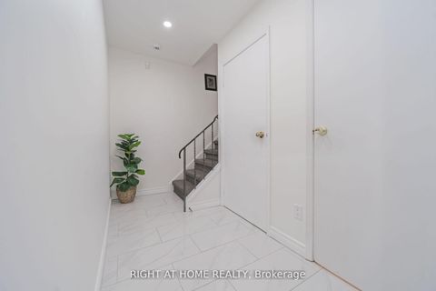 Photo 29 at 12 Lace Fernway Way W, Don Valley Village, Toronto