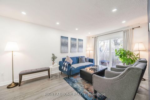 Photo 35 at 12 Lace Fernway Way W, Don Valley Village, Toronto
