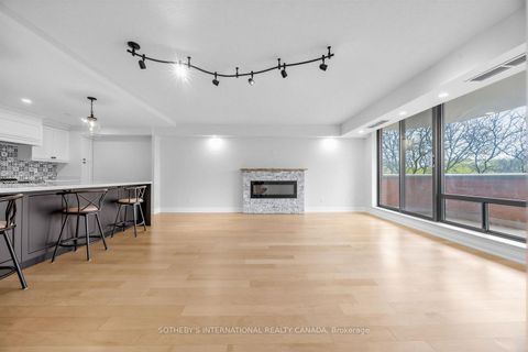 Photo 5 at 410 - 260 Heath Street W, Forest Hill South, Toronto