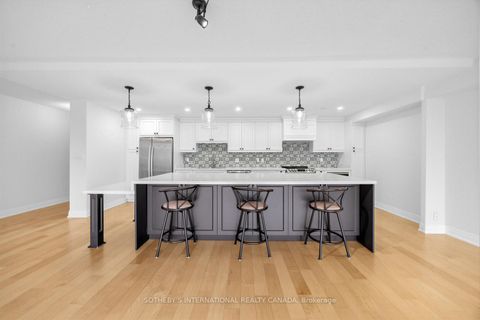 Photo 15 at 410 - 260 Heath Street W, Forest Hill South, Toronto