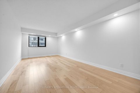 Photo 25 at 410 - 260 Heath Street W, Forest Hill South, Toronto