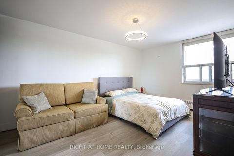 Photo 12 at 207 - 1455 Lawrence Avenue W, Amesbury, Toronto