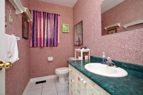 Photo 14 at 6 Wildhaven Crescent, Maple, Vaughan