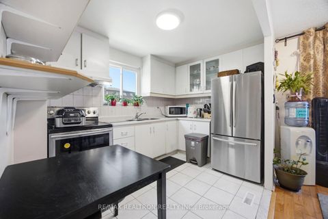 Photo 2 at 12 San Vito Way, Jane Heights, Toronto
