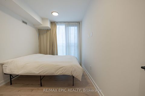 Photo 9 at 302 - 2 Augusta Avenue, Waterfront Communities C1, Toronto