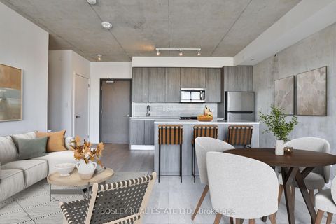 Photo 4 at PH 714 - 246 Logan Avenue, South Riverdale, Toronto