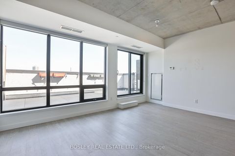 Photo 9 at PH 714 - 246 Logan Avenue, South Riverdale, Toronto