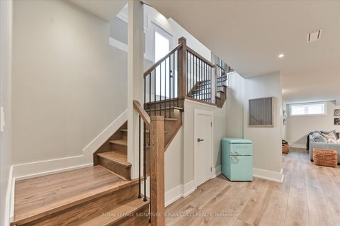 Photo 31 at 20 Warvet Crescent, Parkview, Toronto