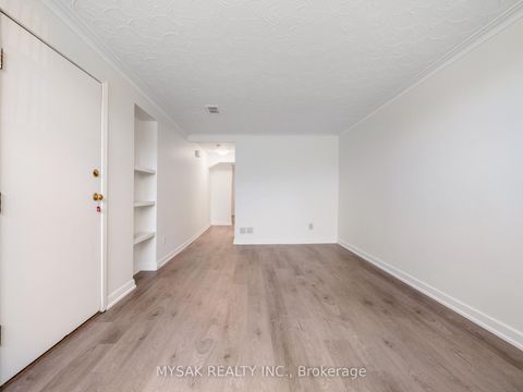 Photo 16 at 150 Park Street, Cliffside, Toronto