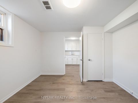 Photo 20 at 150 Park Street, Cliffside, Toronto