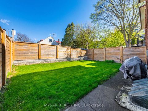 Photo 25 at 150 Park Street, Cliffside, Toronto