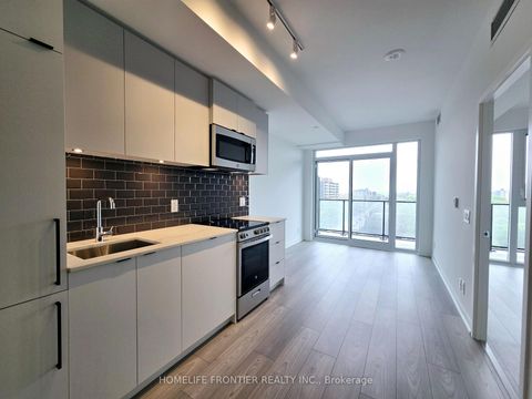 Photo 1 at 822 - 285 Dufferin Street, South Parkdale, Toronto