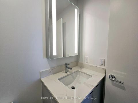 Photo 15 at 822 - 285 Dufferin Street, South Parkdale, Toronto