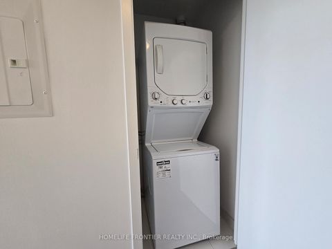 Photo 18 at 822 - 285 Dufferin Street, South Parkdale, Toronto