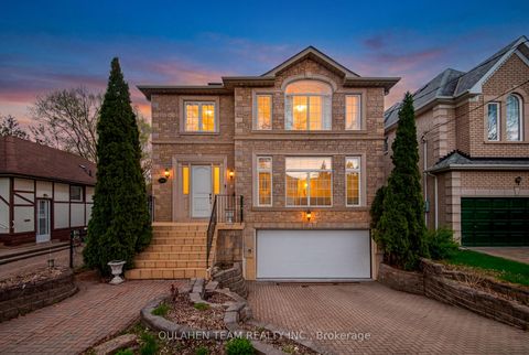 Photo 0 at 133 Spring Garden Avenue, Willowdale East, Toronto