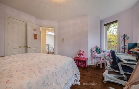 Photo 22 at 133 Spring Garden Avenue, Willowdale East, Toronto