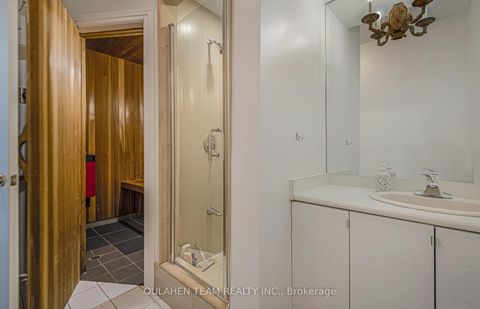 Photo 31 at 133 Spring Garden Avenue, Willowdale East, Toronto