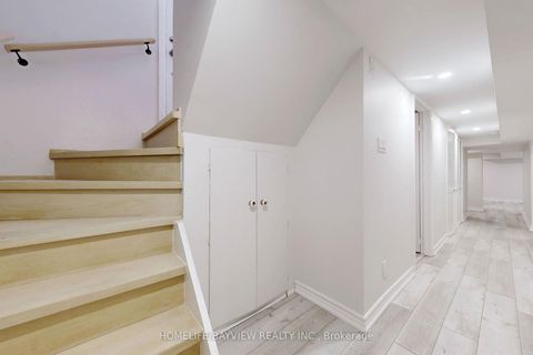 Photo 15 at 1607 Woodbine Heights Boulevard, Parkview, Toronto
