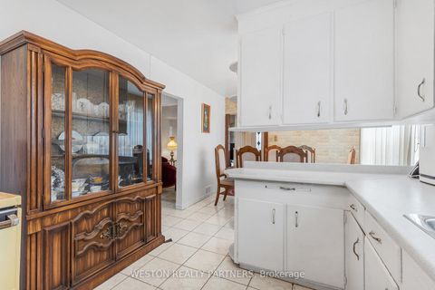 Photo 13 at 102 Cleta Drive, Kennedy Park, Toronto